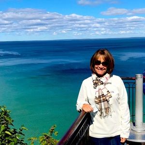 Meet your Posher, Tracy